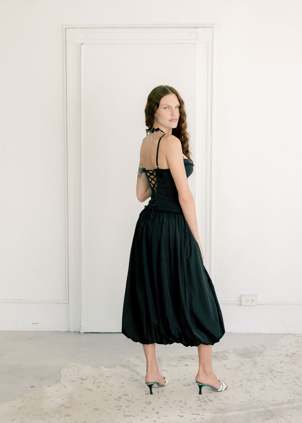 A Bronze Age Charm Dress, Puff Sleeve Midi Dress, Canada-Dresses-abronzeage.com
