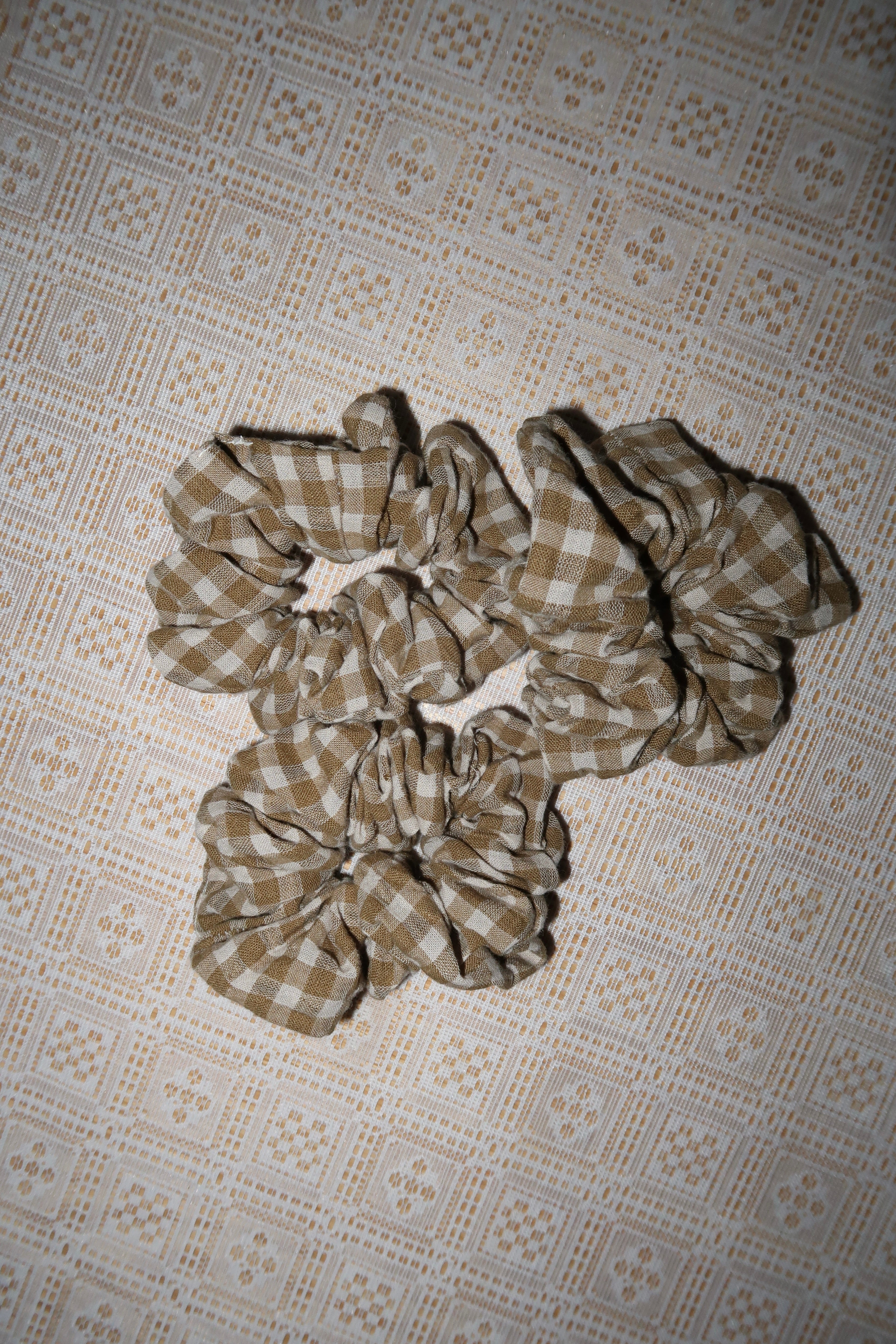 A Bronze Age Mystery BB Pack, Pack of 2 Hair Scrunchies, Canada-abronzeage.com
