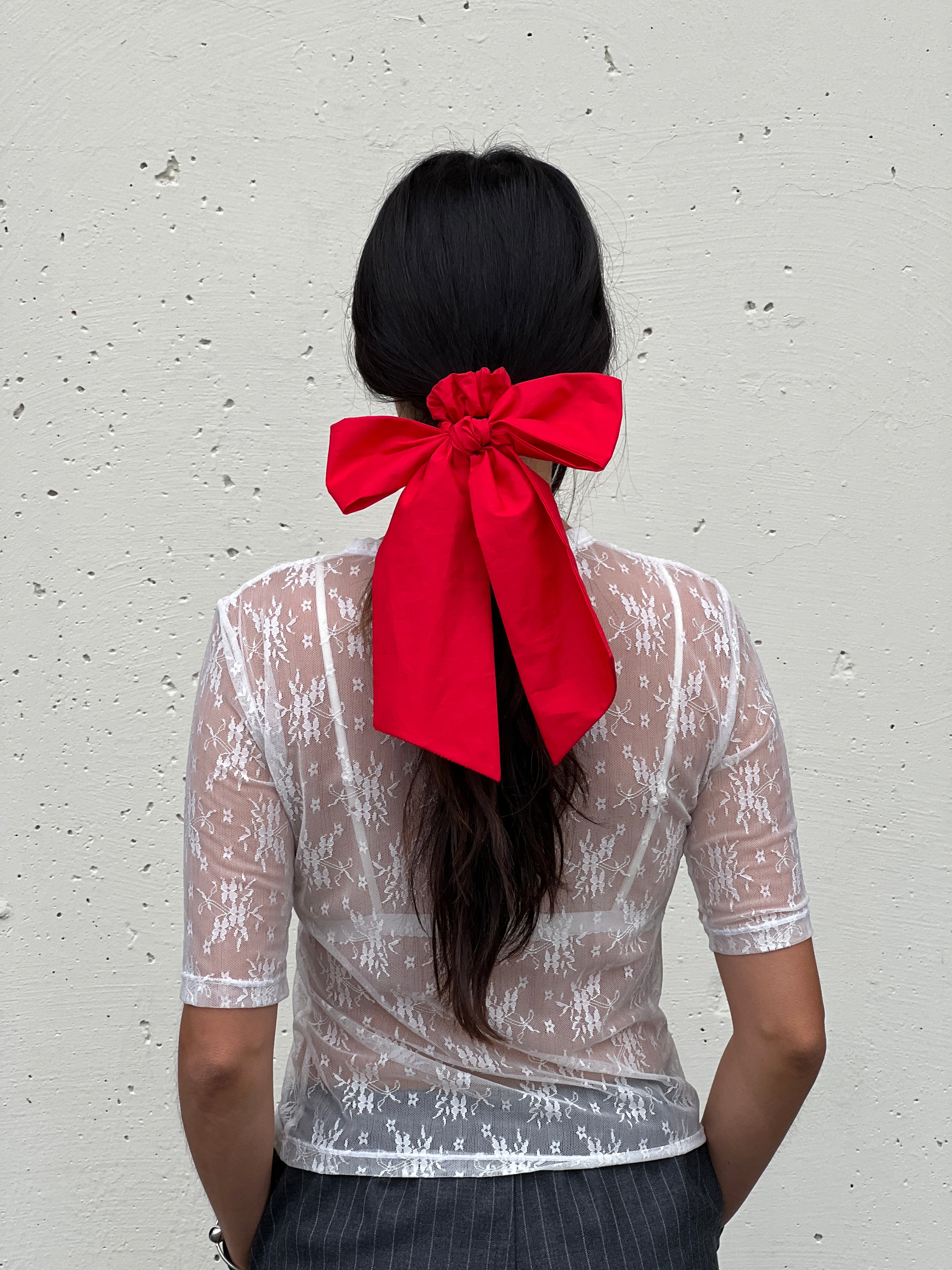 A Bronze Age Florence Hair Bow, Oversized Hair Scrunchie, Canada-Hair-abronzeage.com