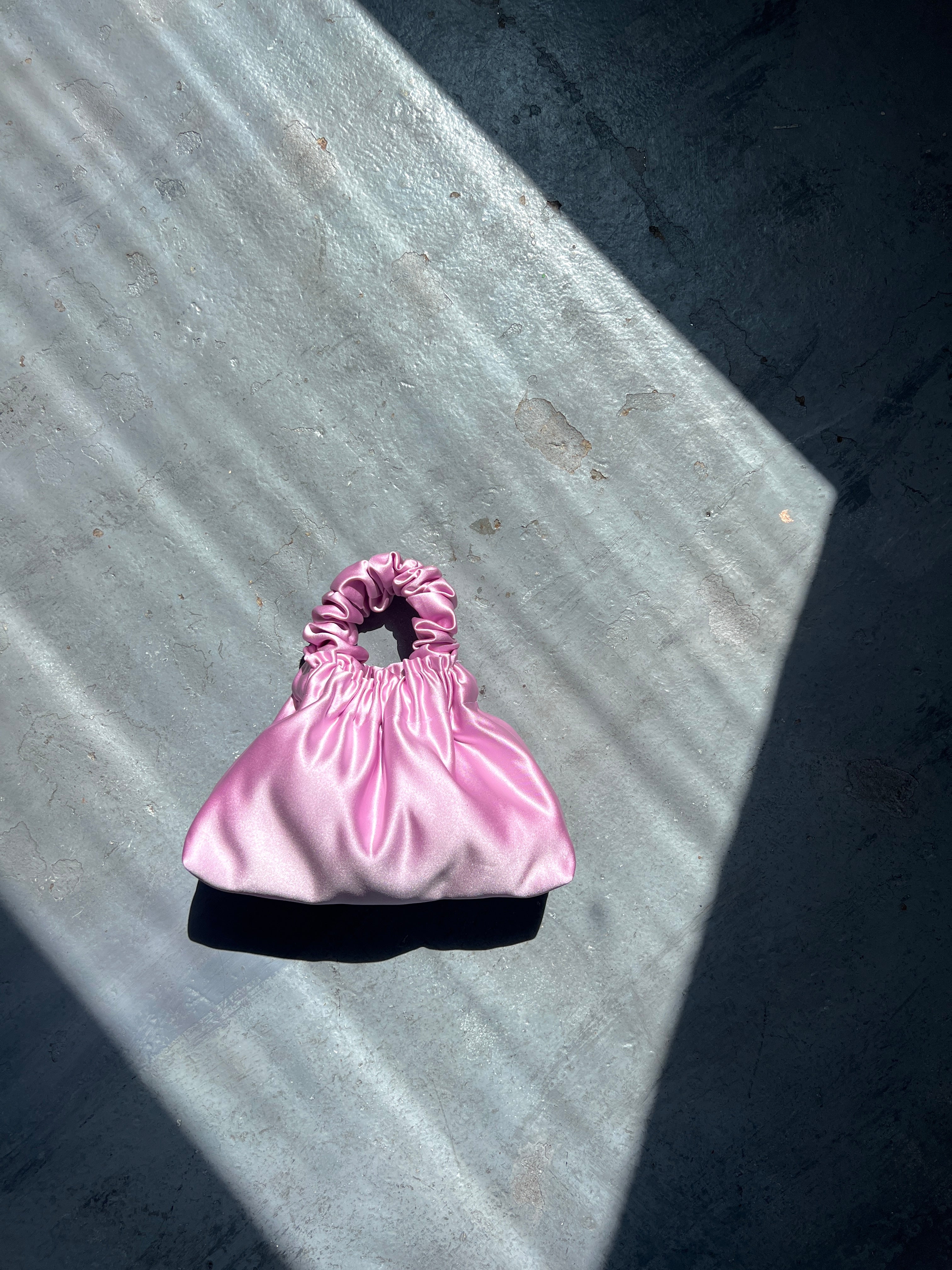 カナダにてハンドメイド【Bronze Age】Halo Satin Scrunchie Bag A Bronze Age Halo Mini Satin Bag, Scrunchie Evening Purse