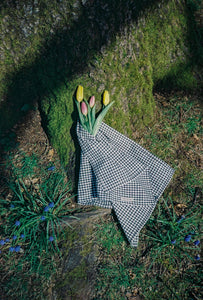 A Bronze Age Madelaine Tea Towel, Classic Kitchen Linen Hanging Loop | Handcrafted in Vancouver Canada-Accessory-abronzeage.com