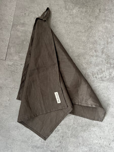 A Bronze Age Madelaine Tea Towel, Classic Kitchen Linen Hanging Loop | Handcrafted in Vancouver Canada-Accessory-abronzeage.com